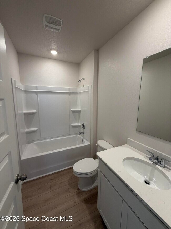 Building Photo - 1434 Garabaldi Cir SE