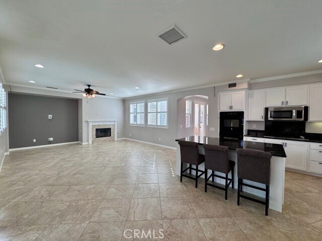 Building Photo - 36948 Silk Tree Ct