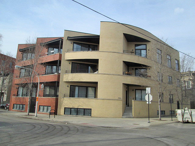 Building Photo - 4662 N Winthrop Ave