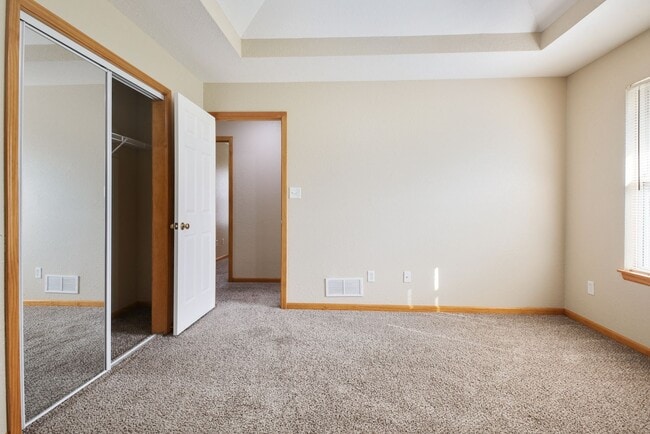 Building Photo - 3 Bedroom 2 Bath - Pleasant Hill