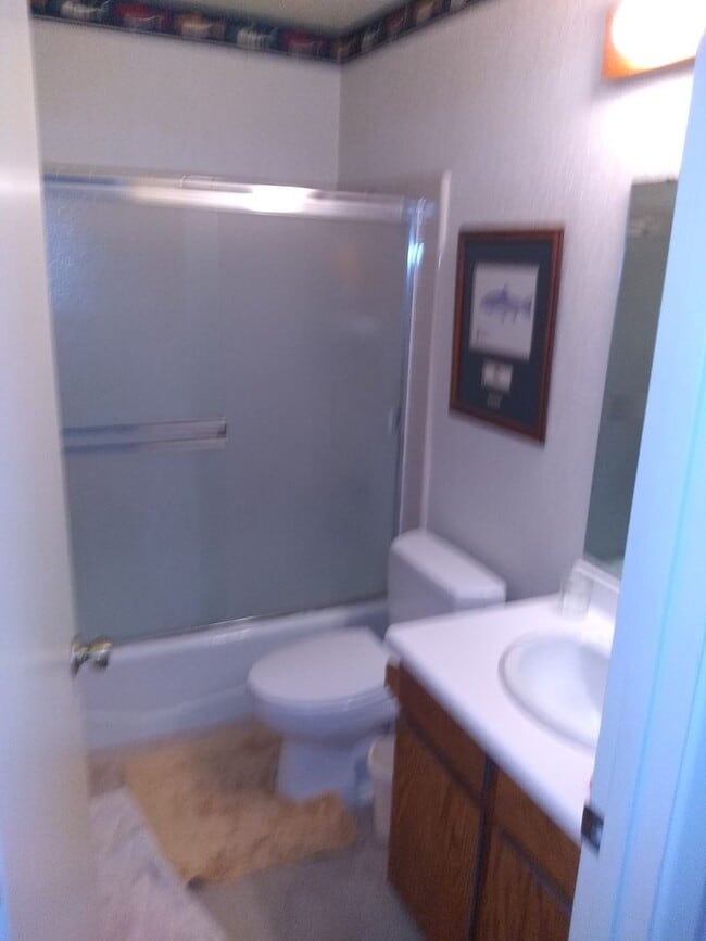 Building Photo - 7 month Lease -3bd/2.5ba Fully Furnished S...