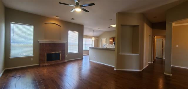 Primary Photo - 10901 Camelot Dr