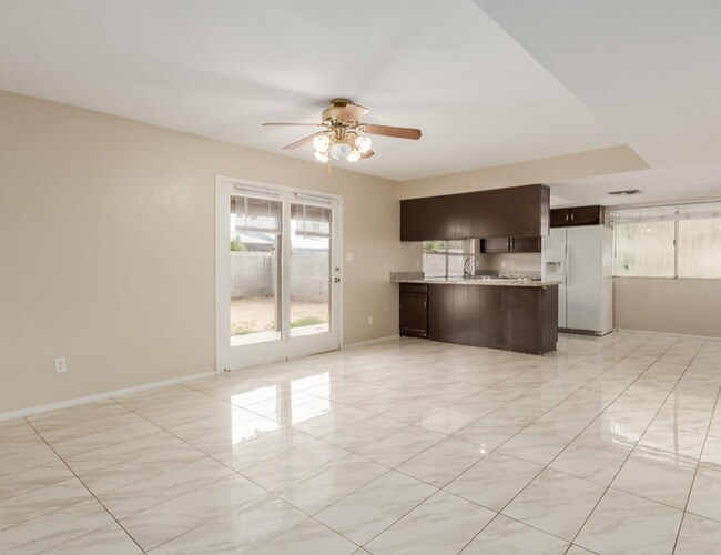 Building Photo - Great Chandler location with no HOA!!!