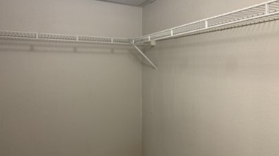 Building Photo - 2825 Bellefontaine Blvd