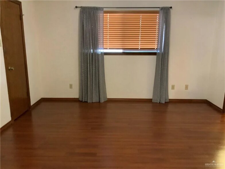 Building Photo - 3620 Gumwood Ave