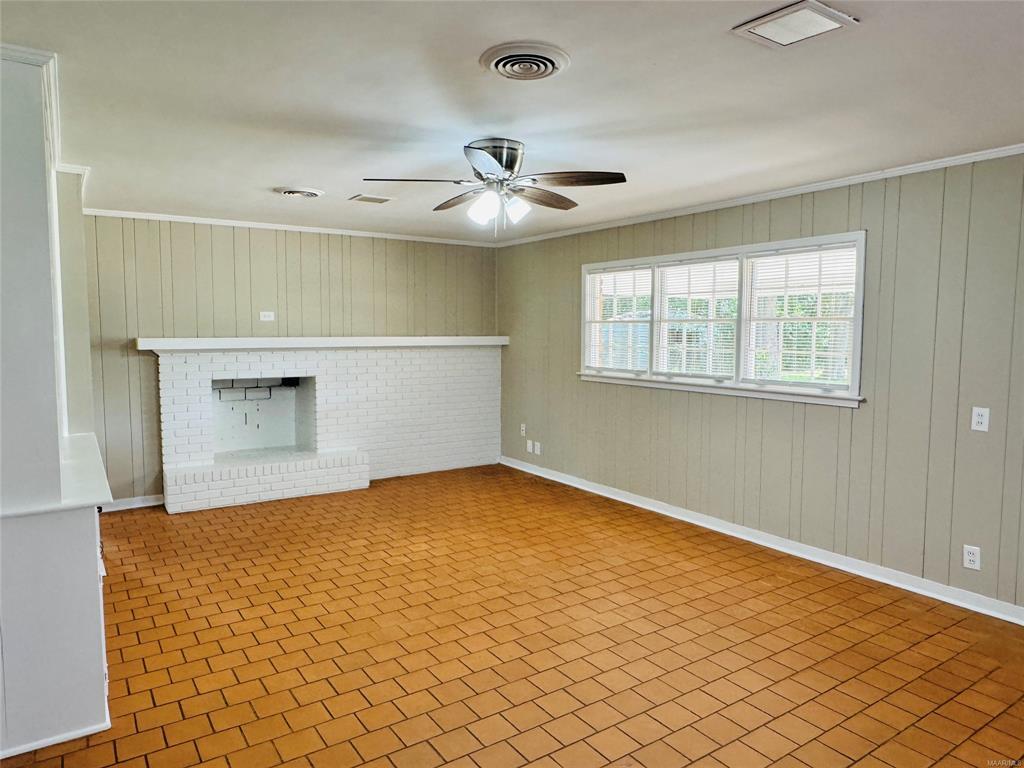 Building Photo - 2804 Sumter Ave