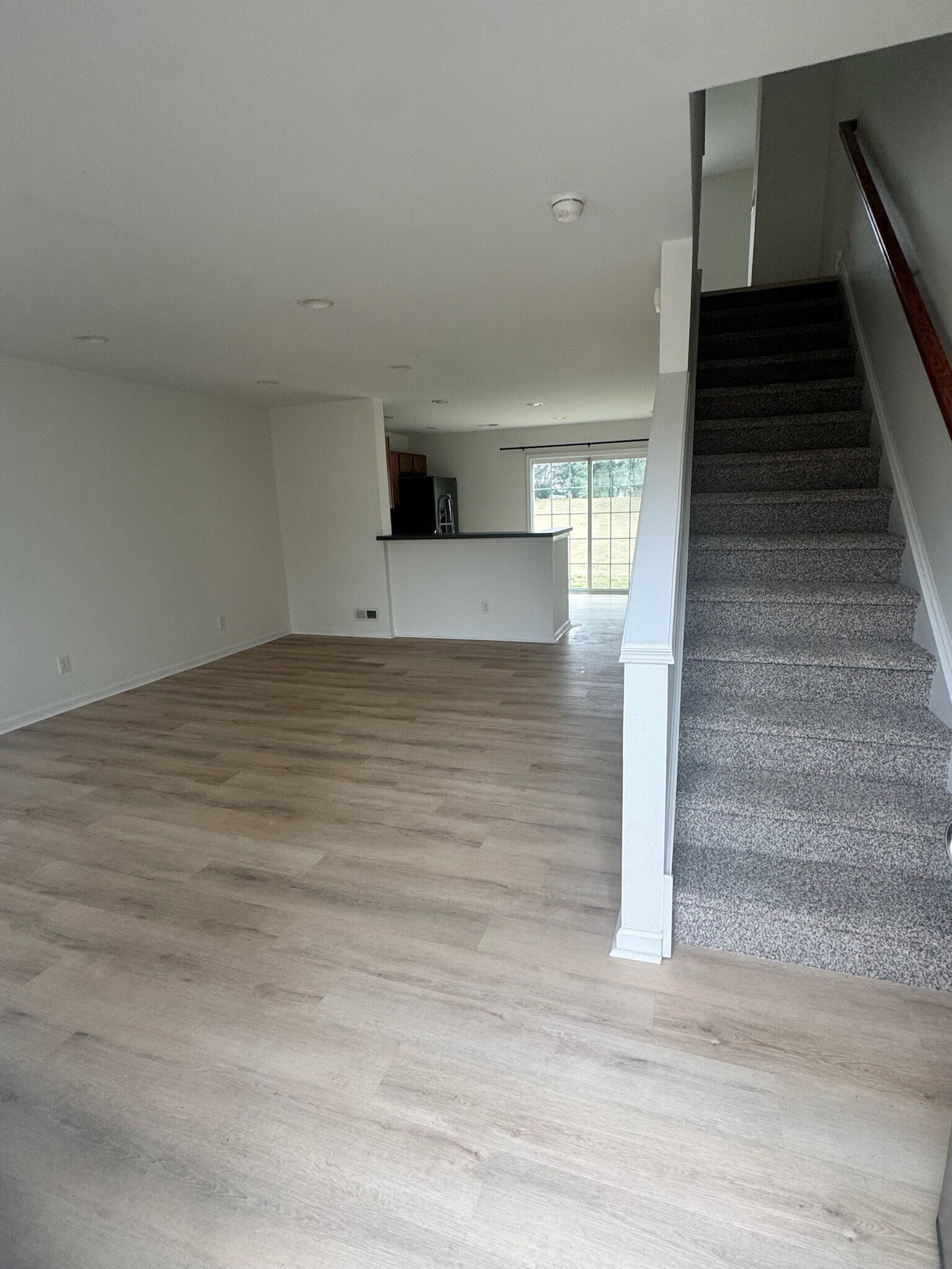 Building Photo - 1496 Artisan Ct