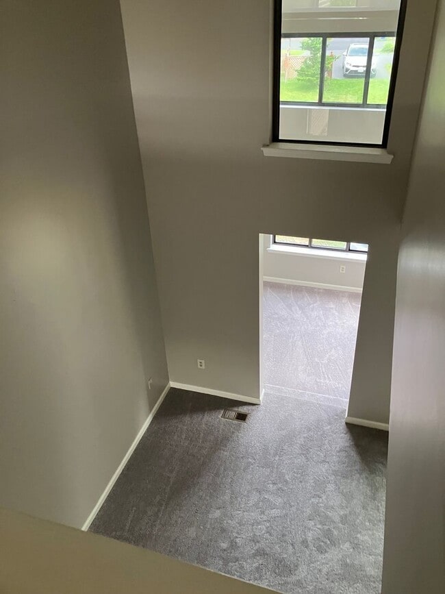 Building Photo - Comfortable, All-New Liverpool TownHome