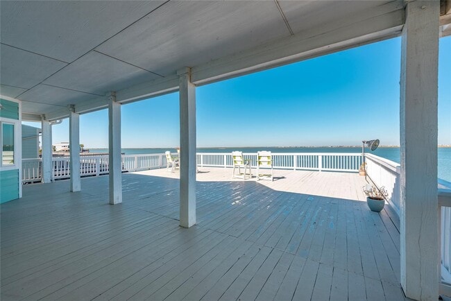 Building Photo - 1640 Windsong Way