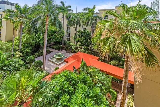 Building Photo - 651 Okeechobee Blvd