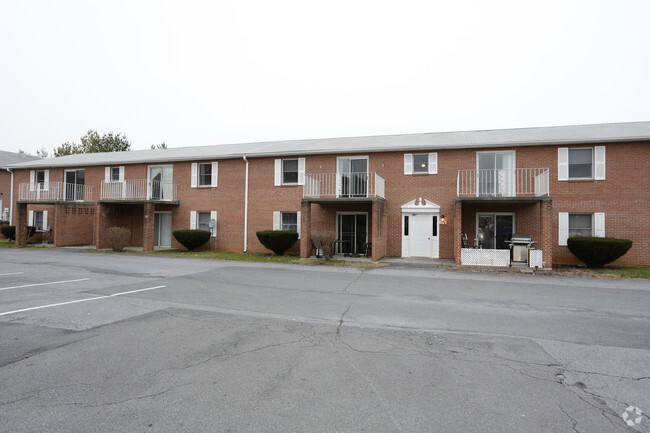 Holliday Apartments - Lamden Court