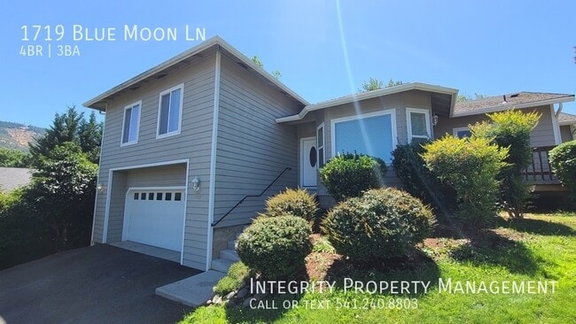 Building Photo - 1719 Blue Moon Ln
