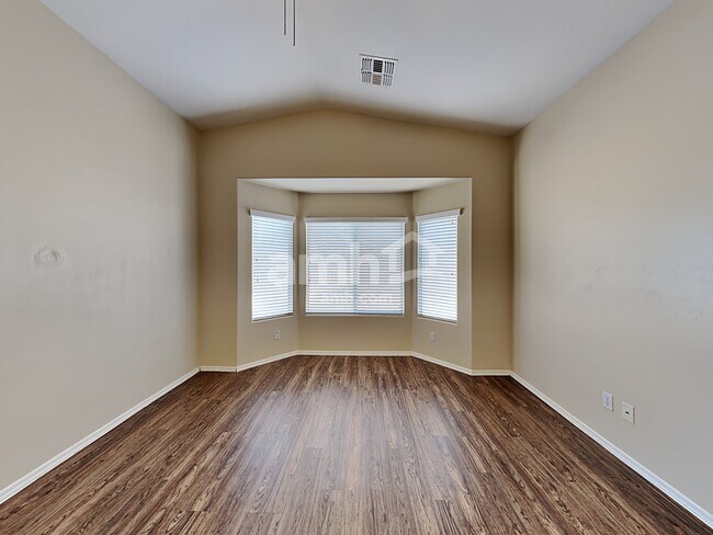 Building Photo - 24160 W Lasso Ln