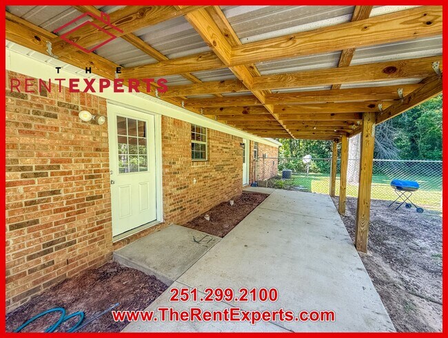 Building Photo - 14165 River Oaks Rd