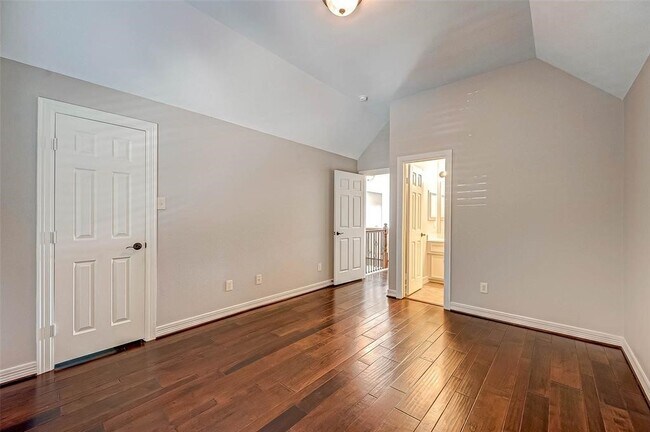 Building Photo - 25707 Jordan Terrace Ln