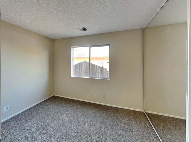 Building Photo - 3442 Chandler Cir