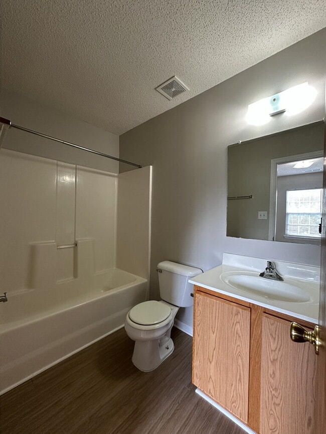 Building Photo - 1059 W Pueblo Dr