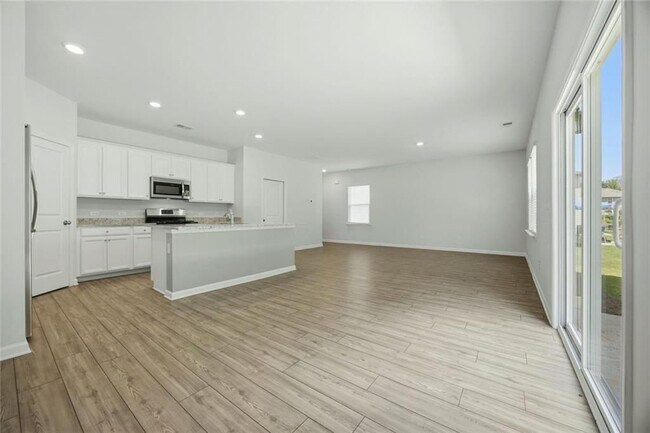 Building Photo - 111 Horned Owl Ave