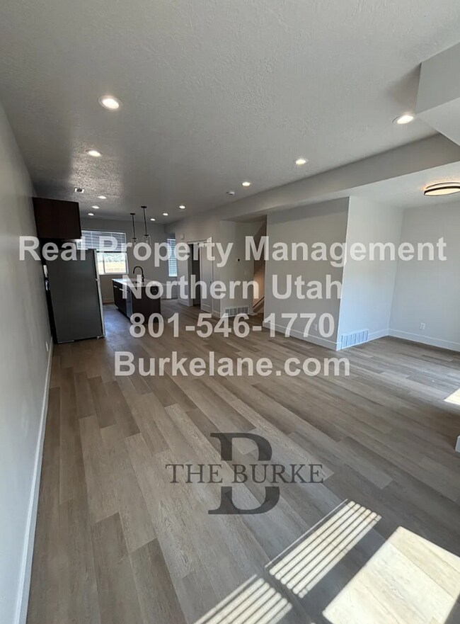 Building Photo - Newly Built 3 Bed 2.5 Bath Townhouse