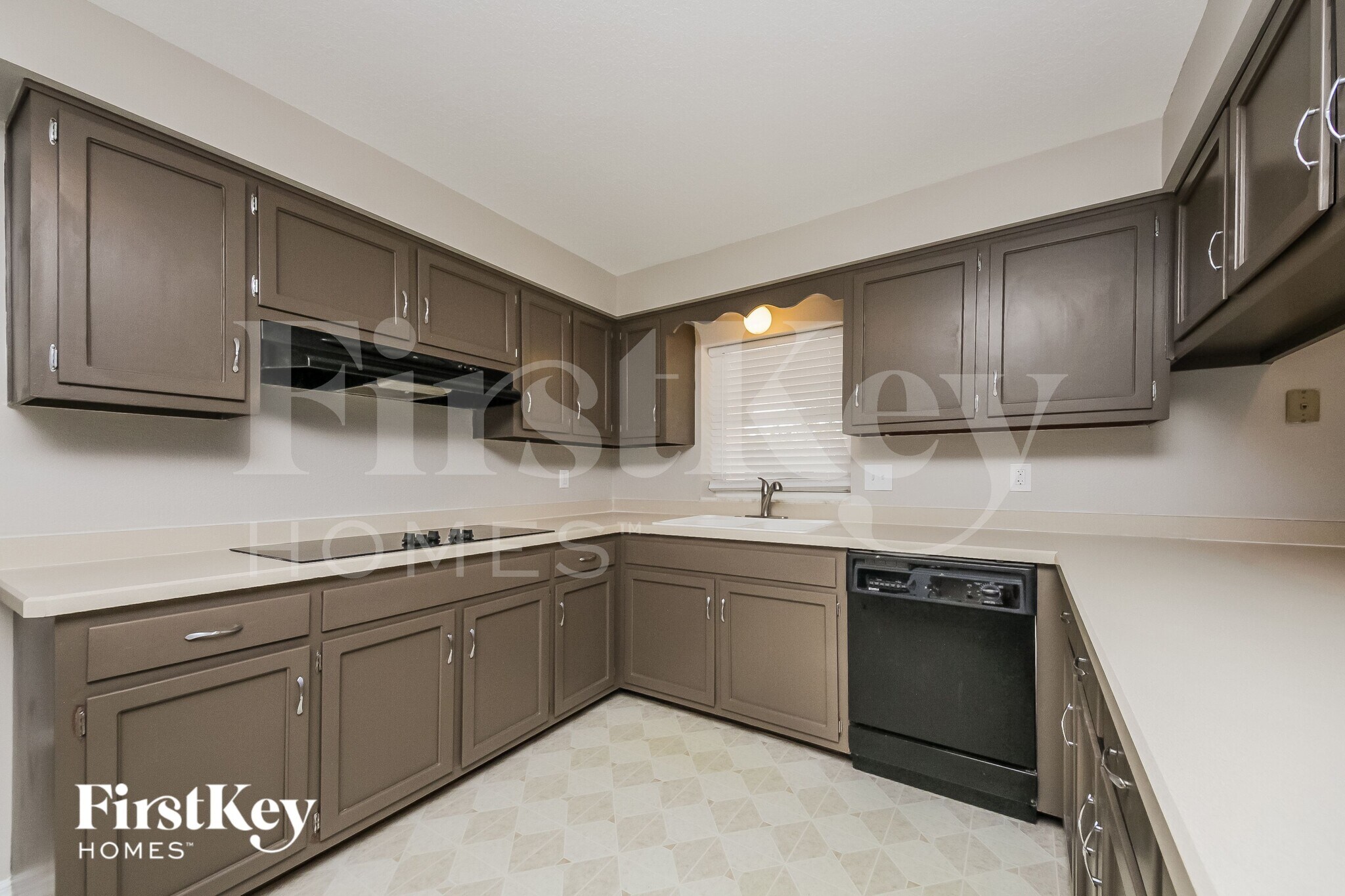 Building Photo - 504 St Dunstan Way