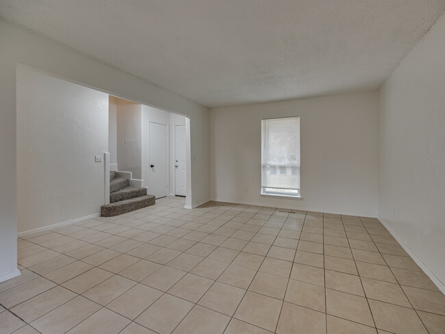 Building Photo - 4821 Cinderella Dr