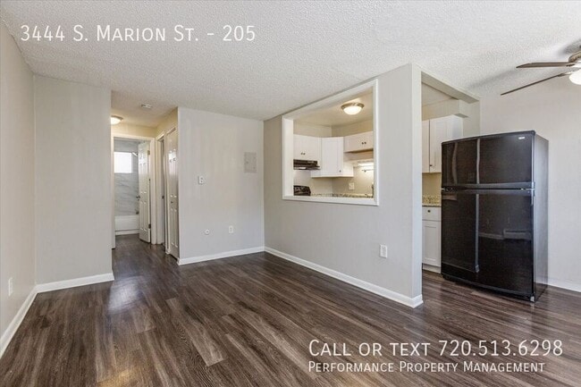 Building Photo - 3444 S Marion St