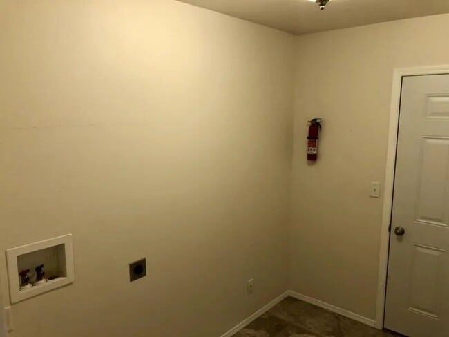 Building Photo - 1155 Guthrie Rd