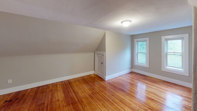 Building Photo - 21 Pennsylvania Ave