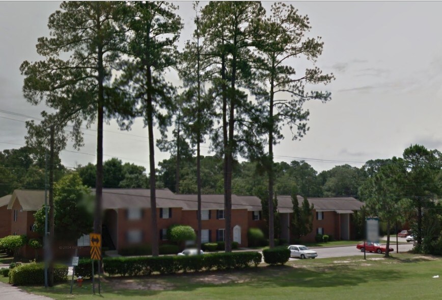 Colony Square Apartments 2998 Ross Clark Cir Dothan AL 36301