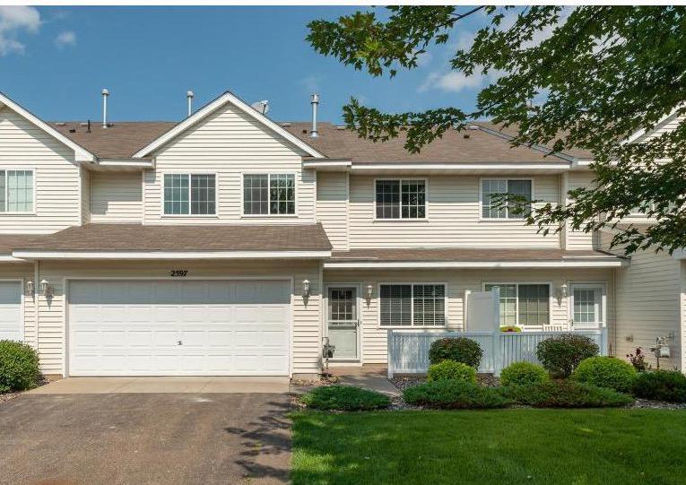 Building Photo - 2597 Yellowstone Dr