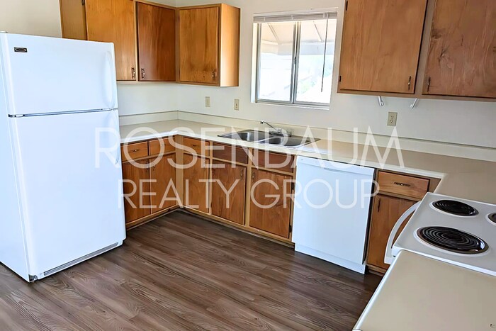 Building Photo - 3080 Bob Ct