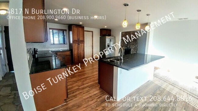 Building Photo - 4817 N Burlington Cir