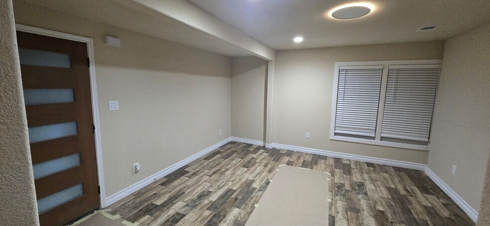 Building Photo - 118 Rockleigh Pl