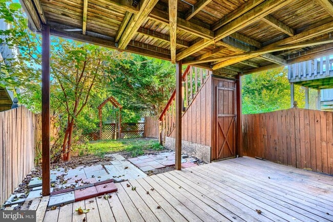 Building Photo - 28 Windersal Ln