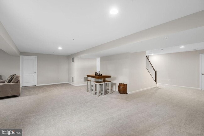 Building Photo - 6640 Timber Ridge Ln