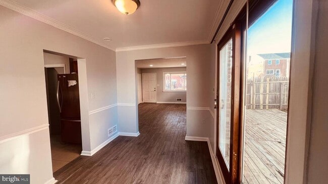 Building Photo - 4413 Fenor Rd