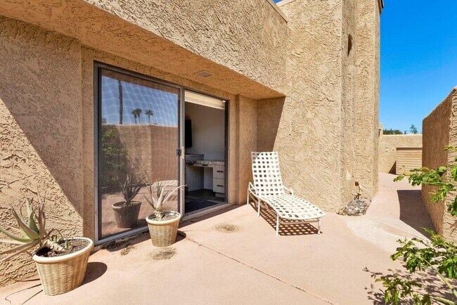 Building Photo - 73416 Irontree Dr
