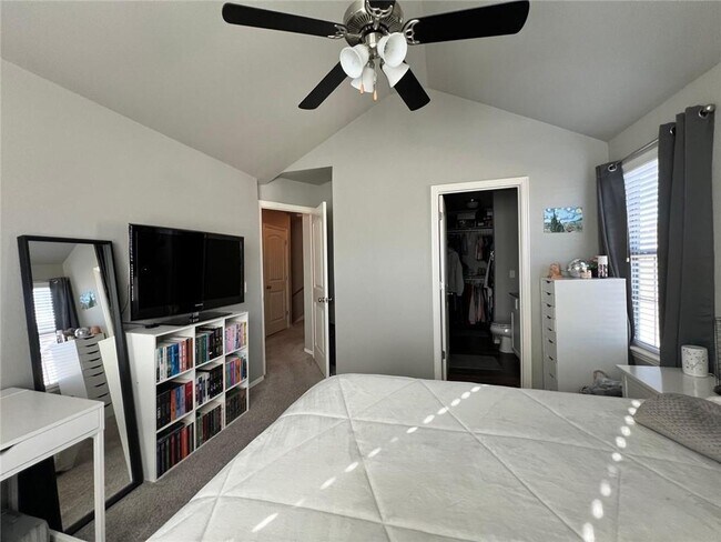 Building Photo - 2788 W Auburn Dr