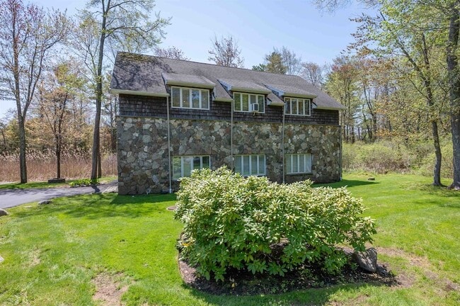 Building Photo - 51 Depot Rd