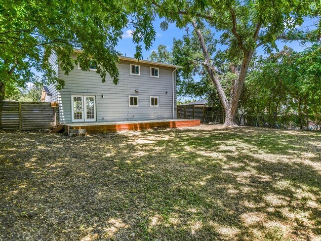 Building Photo - 7617 Eastcrest Dr