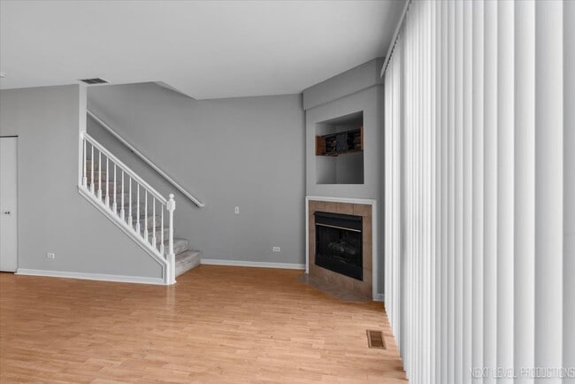 Building Photo - 2553 Carrolwood Rd