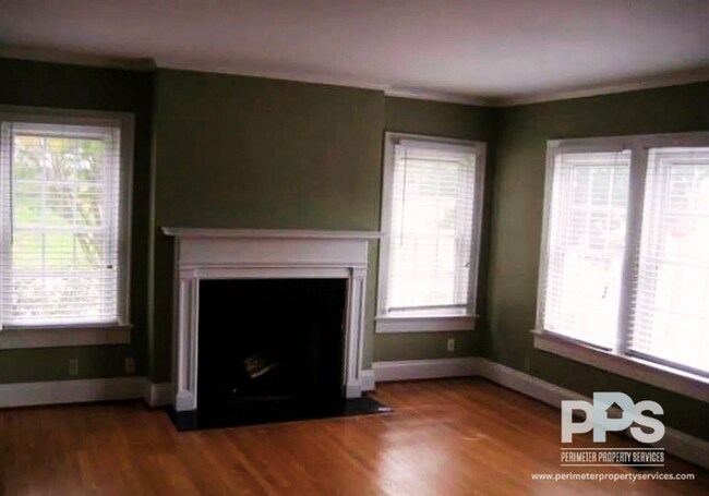 Building Photo - 1275 Winburn Dr