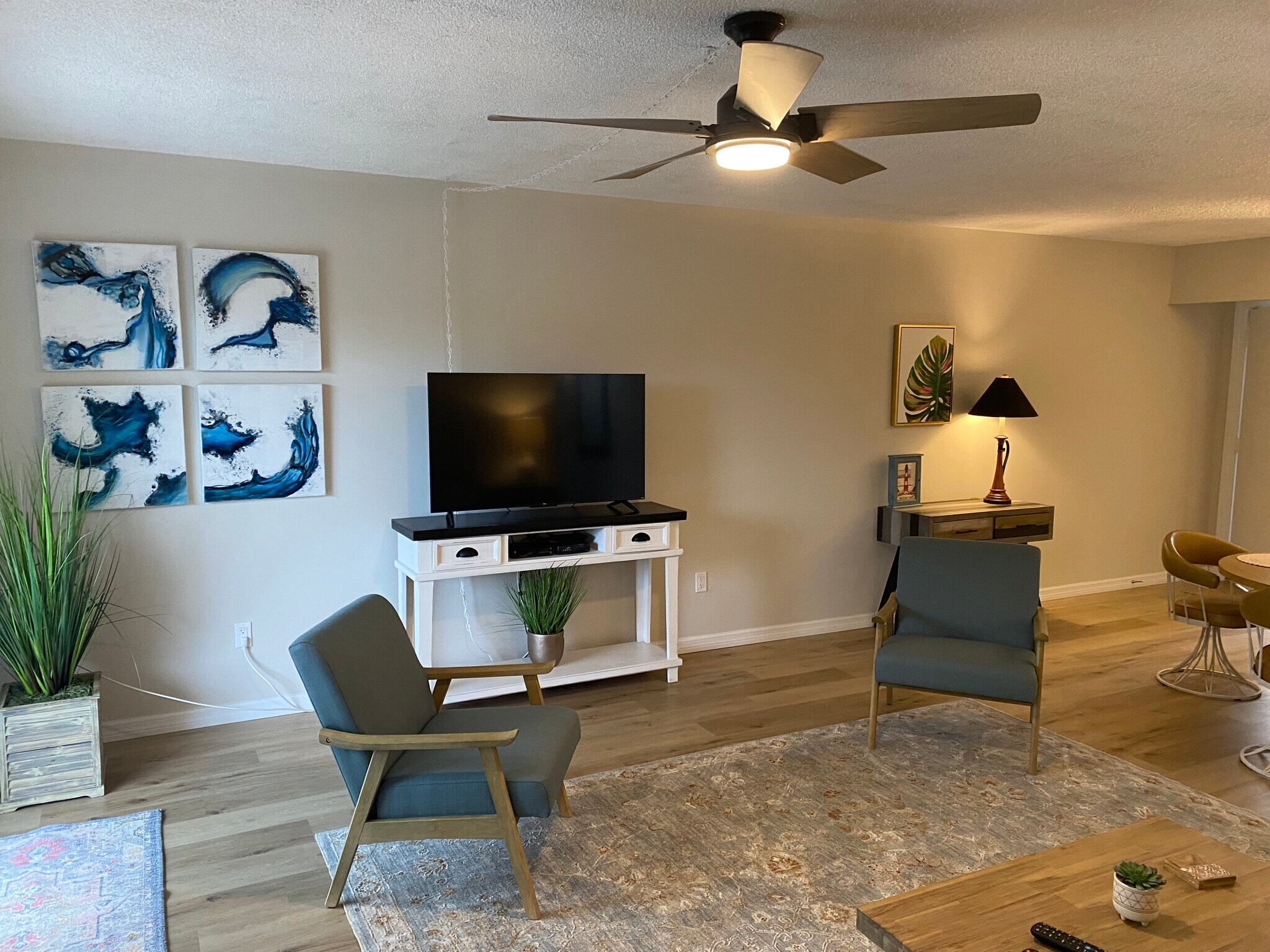 Building Photo - 1714 69th Ave W