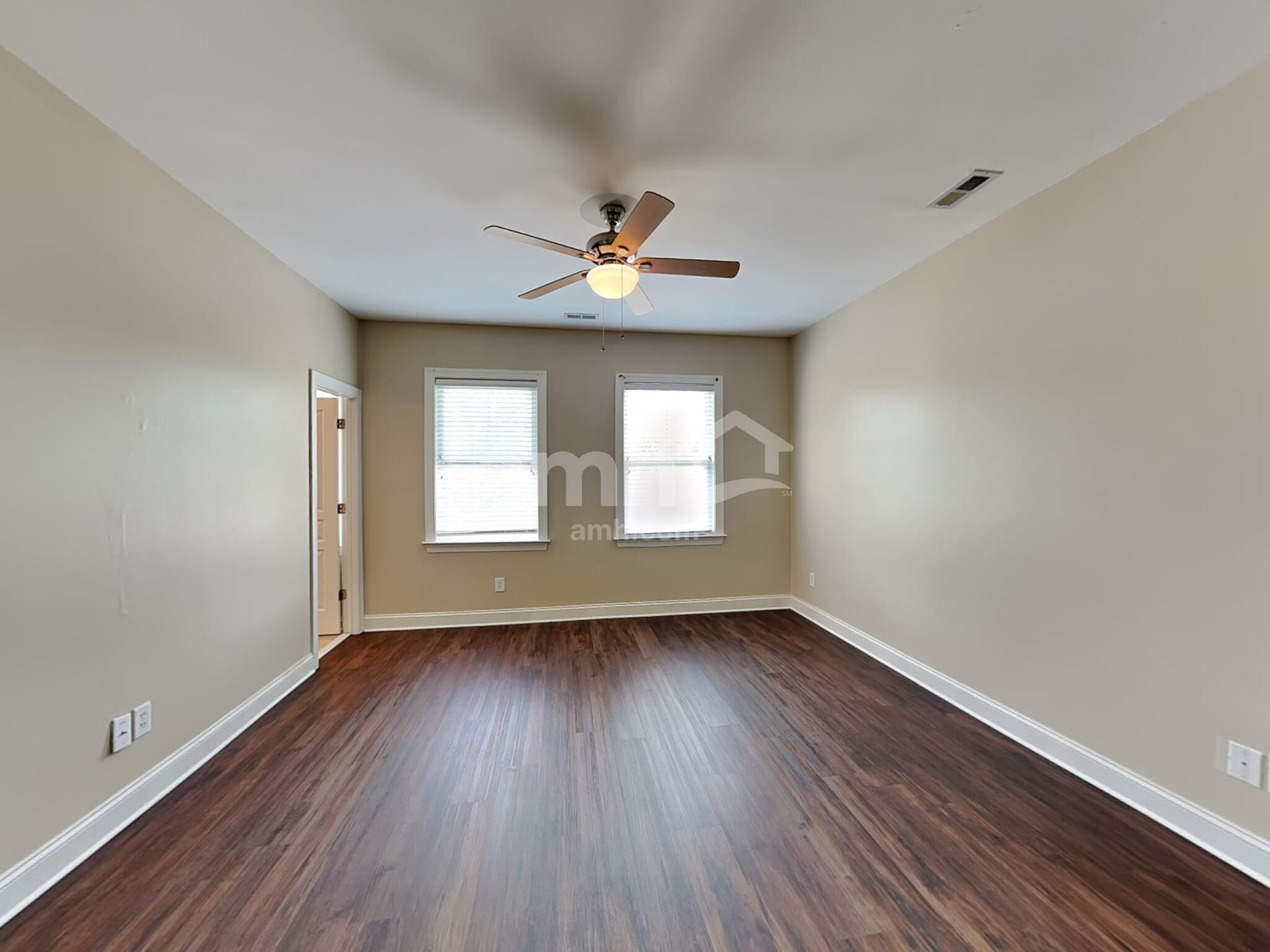 Building Photo - 8512 Dargan Ln