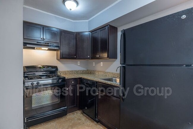 Building Photo - 2507 S Big Bend Blvd