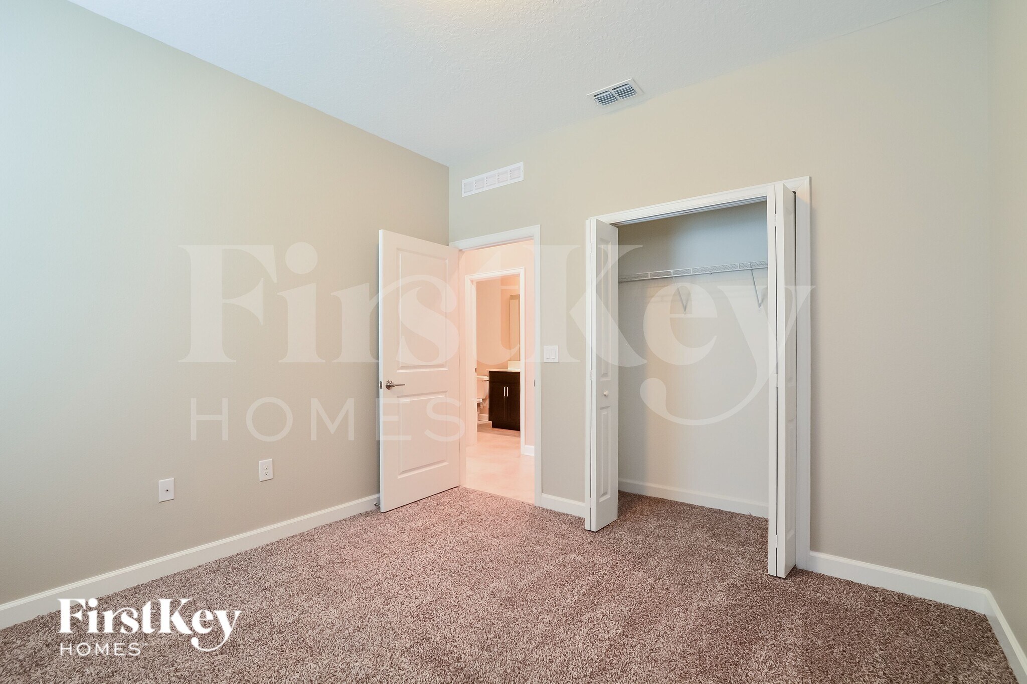 Building Photo - 4451 Seven Canyons Dr