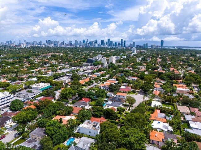 Building Photo - 2311 SW 23rd St