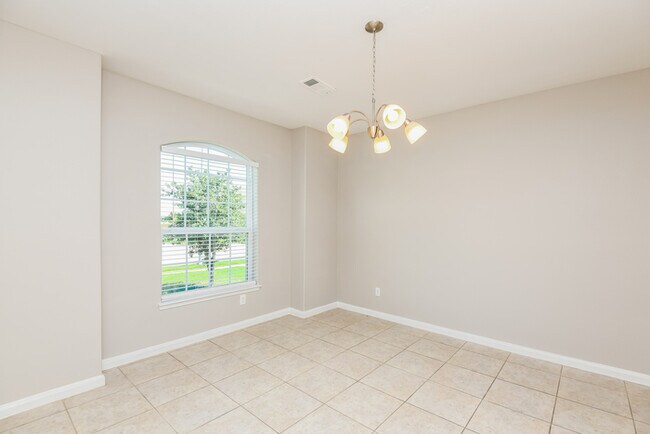 Building Photo - 13120 Tower Ln