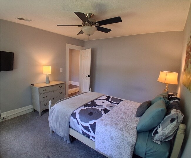 Building Photo - 506 Pinckney St