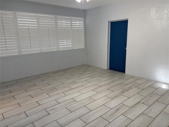 Building Photo - 2919 12th Ave N